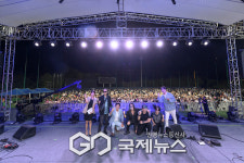 비행기 소음도 우릴 막을 순 없다