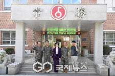 연천군의회, 추석맞이 5사단 방문해 장병 격려 위문품 전달