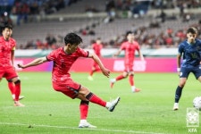 한국 축구, 파라과이전 2-0 승....월드컵 사상 첫 '포트2' 눈앞
