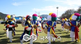 양산종합운동장에서 제16회 경상남도지사기 어르신농악경연대회 개최