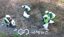 평은면 오운2리 마을주민 국토대청결운동 주요도로변 환경정비 실시