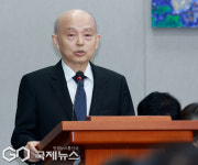 업무 보고하는 안창호 국가인권위원회 위원장