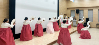 남원시 향교동 주민자치위원회, 2025 자치사랑방 프로그램 성과발표회 개최