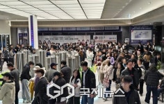 두산건설, 두산위브더제니스 센트럴 천안 견본주택 3일간 1만 2,000여 명 인파