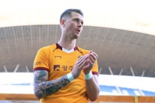 프리드라이프광주중앙본부 | 광주FC, '아이슬란드 폭격기' 프리드욘슨과 연장 계약...내년 시즌 동행 지속