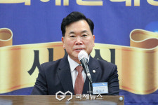 [GJ포토] 축사하는 국민의힘 김승수 국회의원(2025 아트코리아방송 문화예술대상)