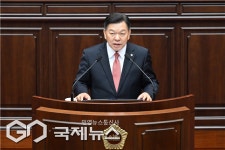 강철호 시의원 2025 한국언론연대 의정·행정대상 최우수상 수상