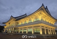 경주시립도서관 본관 종합자료실 밤 9시까지 연장 운영