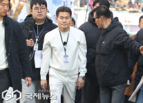 전한국공수도구락부 | 전한길 경찰 출석