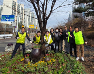 구리시 교문2동, 기간단체와 함께 게릴라 가드닝 진행