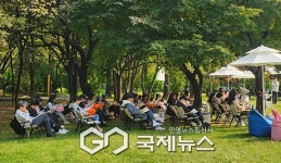 강연·전시·북크닉까지…송파 도서관이 머무는 공간으로