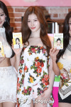 [GJ포토+] 트와이스 사나, 남심 녹이는 섹시미(티젠 콤푸차)