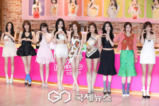 [GJ포토+] 트와이스(TWICE), 저희 많이 사랑해 주세요♥(티젠 콤푸차)