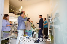 어두운 유해업소 가고 청년 꿈 심었다…성북구 삼양로의 '유쾌한 반란'