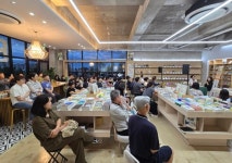 이마트24 서포항IC점 | 포항시 동네서점 서포만담 개최…지역 작가와 진솔한 소통 공유
