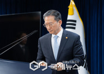 이재명 대통령, 정성호 법무장관 사의 수리…
