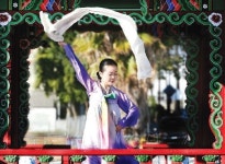 새롭게 선보이는 한국 무용 강좌…헤어, 네일아트와 바리스타 강좌도 인기