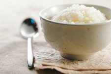 묵은쌀도 햅쌀처럼…고슬고슬  밥 짓기