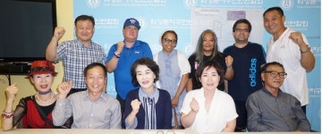   “한인들끼리 축제 넘어 다문화 품는다” 