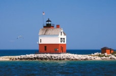  외롭지만 아름다워…등대 