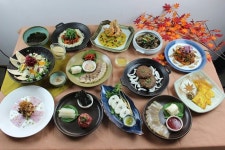  전주 한정식 맛집 ‘숟가락반상마실’ 푸짐한 가을 신메뉴 선보여 