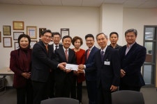 중앙장로교회, 한인사회에 성탄 선물