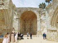  옛 성당의 풍경…시간도 멈춰선다 