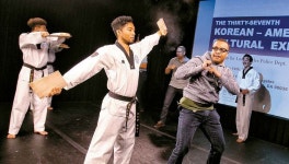  10년간 경찰 1579명에 한국 홍보 