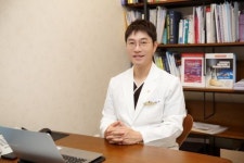  다리저림, 통증 유발하는 하지정맥류, 종아리 근육 축소로 완화될 수 있어 
