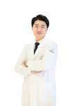  한의원 신년 다이어트 계획, 맞춤형 한약과 체계적인 관리 필요 