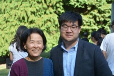  “한글 꿈나무에서 정치 리더까지” 윤부원  한미교육문화재단 이사, 샘 조 격려 