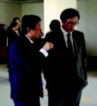 커뮤니티센터 “승인한 적 없다” 논란, “관리는 우리끼리” vs “견제기구 확대 강화”