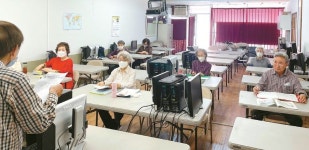 노인회 대면강좌 등 재개…영어반·합창단 등 시작