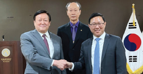 1번 김광석, 2번 진 강 후보
