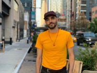 "외국인이지만, 