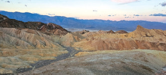[김인호의 아웃도어 라이프] 죽음의 계곡서 만난 소금밭 호수