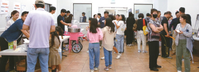 한빛교회 바자회 성황