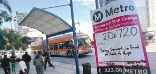 갑자기 폐쇄된 버스 정류장