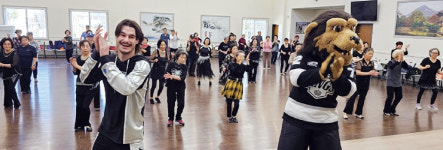 LA 킹스 관계자들 트로트 댄스 체험