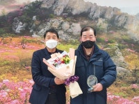 강진군 신전면, 향우의 고향 사랑에 감사패 전달