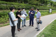 오규석 기장군수, 정관읍 좌광천 생태학습장 방문 점검