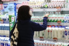 [뉴스텔링] 푸르밀이 던진 질문…대한민국 ‘우유시대’ 저물었나