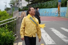 부산시교육청, 5개 학교 담장 이동…‘안심 통학로’ 확보