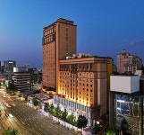 파리 온 듯 럭셔리 호텔?...임피리얼 팰리스 서울, 저렴하게 패키지로 즐긴다