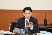 한권 제주도의원, 민간위탁 동의공기관대행 보고 제도개선 나서