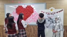 칠곡 석적중, 독서의 달 행사 개최