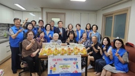 수원특례시의회 이재식 의장, 권선1동 경로당 복달임 행사 참석