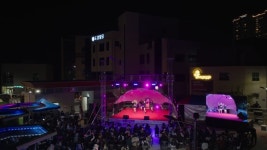 화순 청춘신작로 어울림광장, 잔디와 크리스마스트리로 새단장