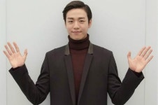 이현우, 여심저격 꽃미소로 무림학교 첫방홍보