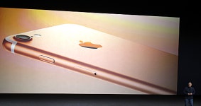 아이폰7, 21일 한국 출시...삼성 갤노7 LG V20과 한판승부